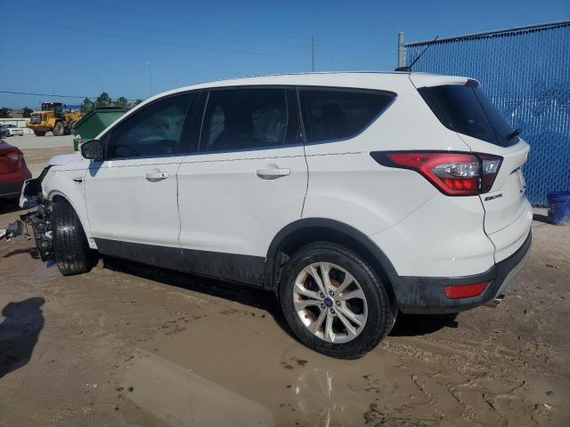  FORD ESCAPE 2017 Белы