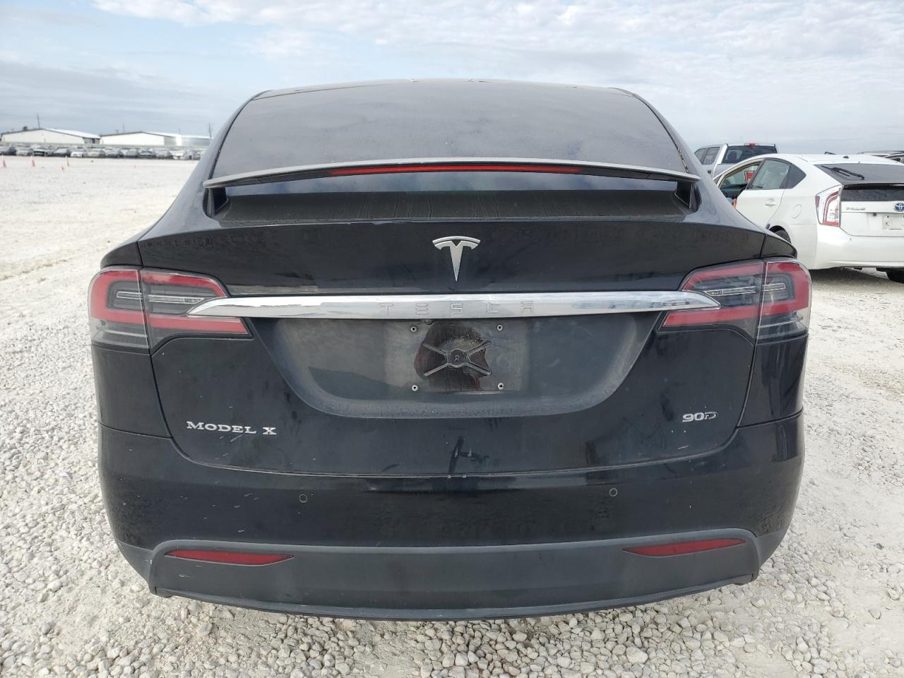 2016 Tesla Model X VIN: 5YJXCBE26GF025413 Lot: 75734984