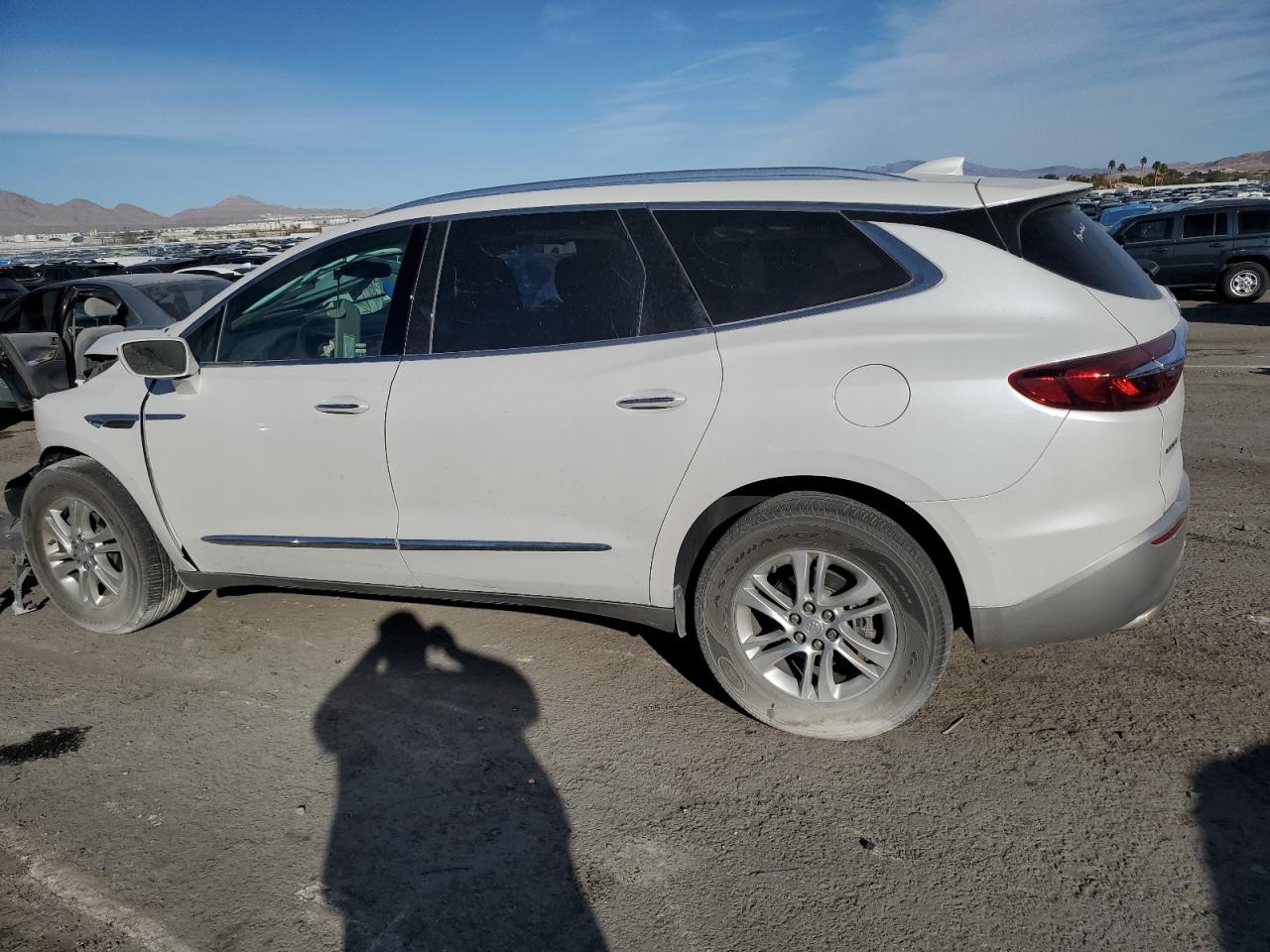 2018 Buick Enclave - Image 2