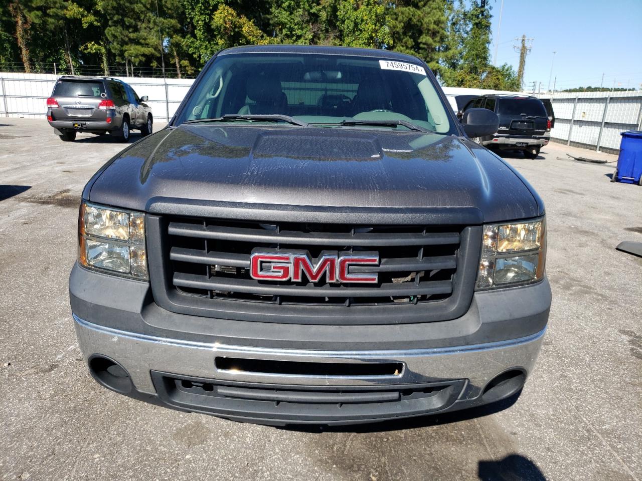 2010 GMC Sierra - Image 5