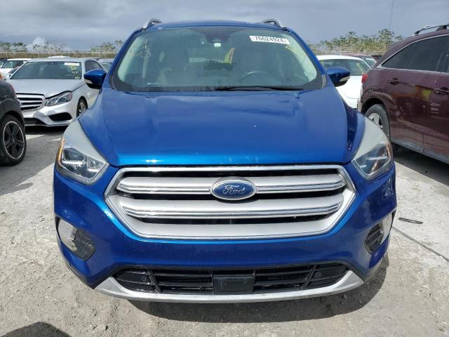  FORD ESCAPE 2019 Granatowy