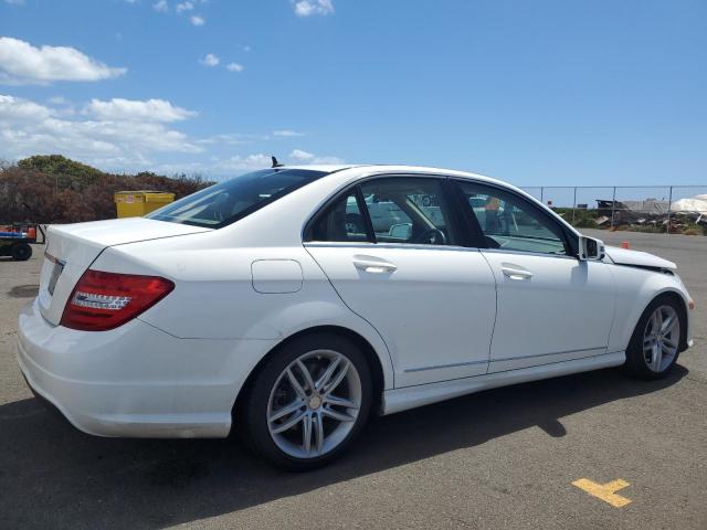  MERCEDES-BENZ C-CLASS 2013 Biały