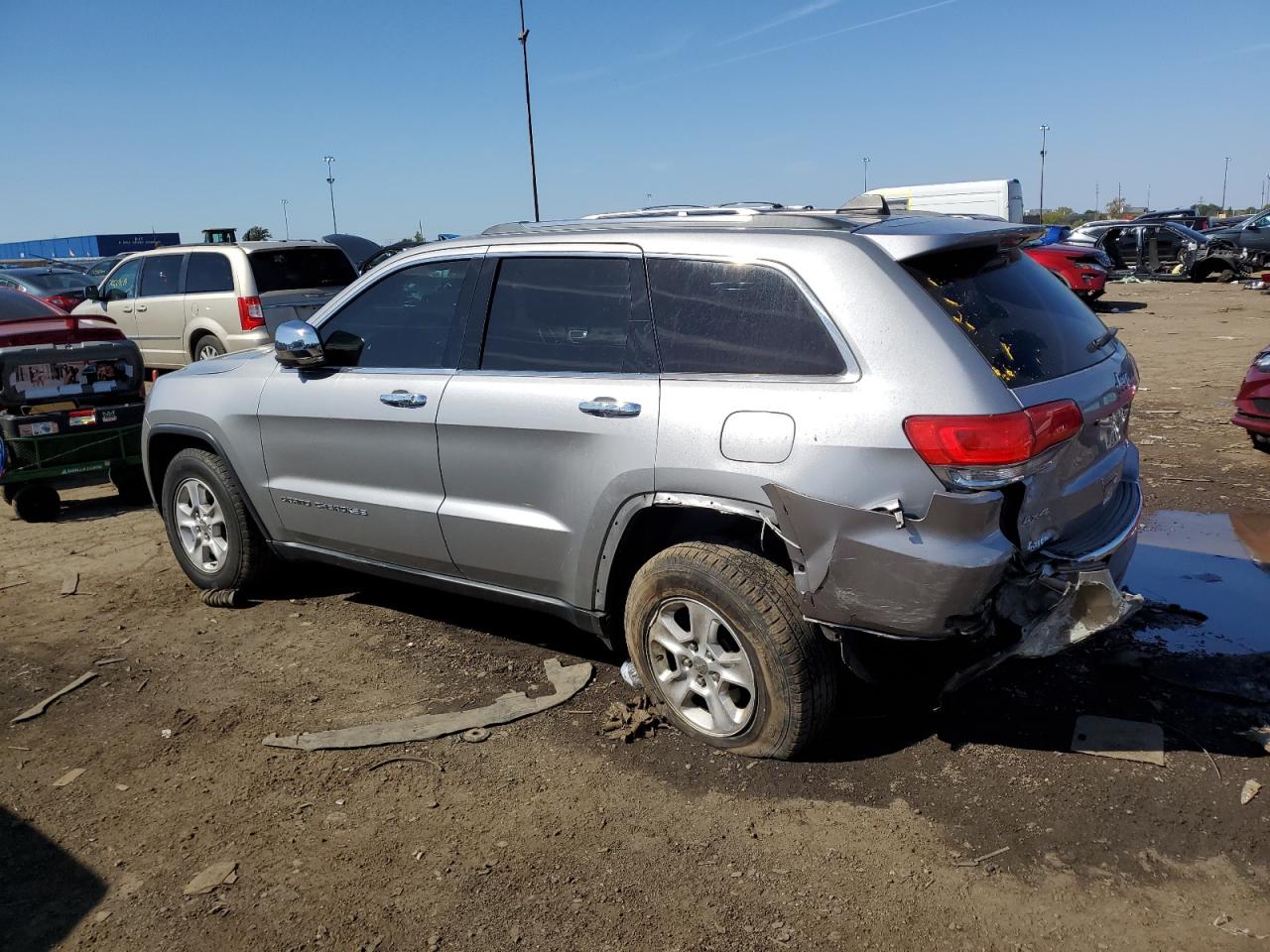 2016 Jeep Grand Cherokee - Image 2
