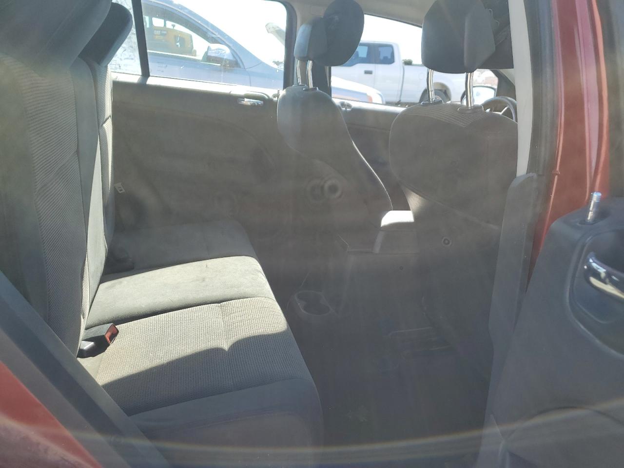 2010 Dodge Caliber - Image 11