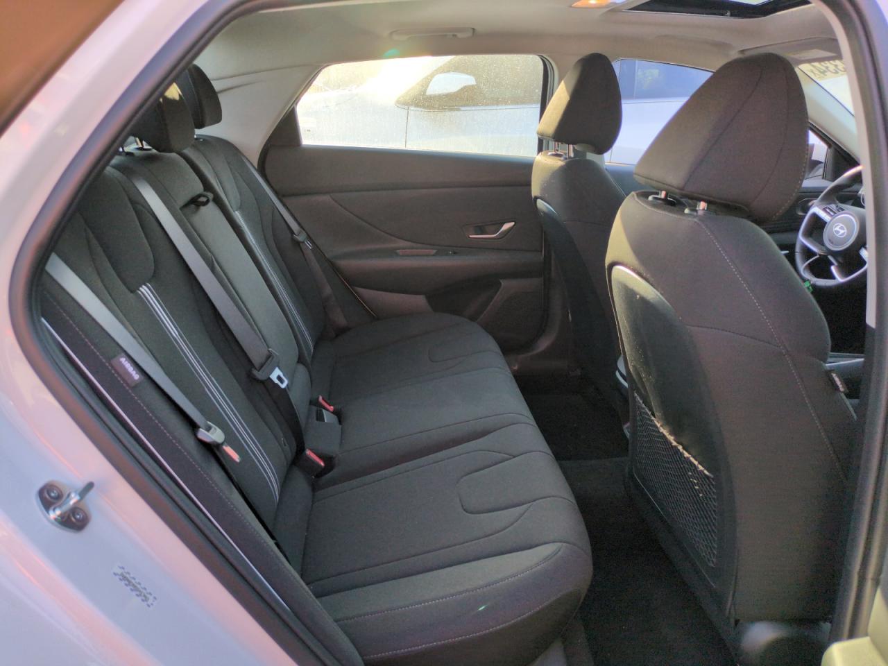 2024 Hyundai Elantra - Image 10