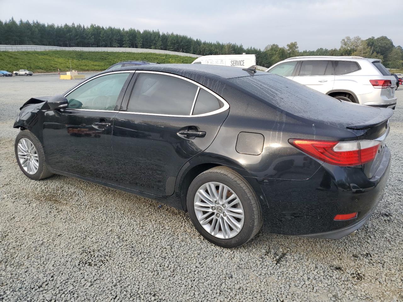 2013 Lexus ES - Image 2