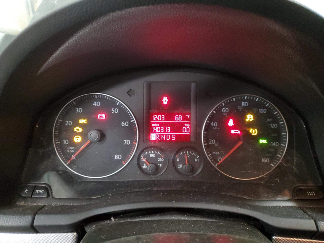 2009 Volkswagen Jetta - Image 9