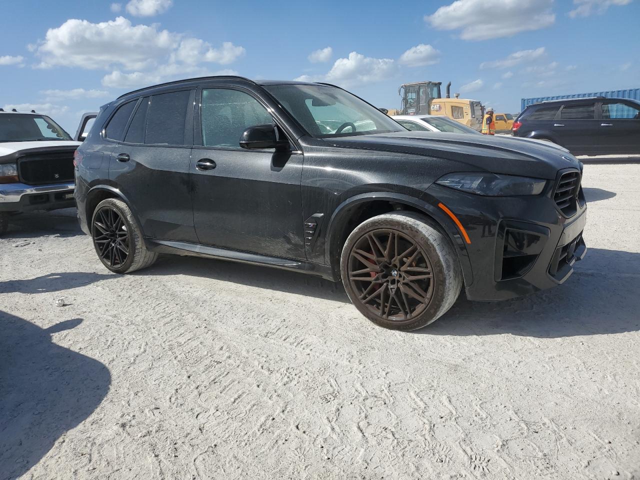 2024 BMW X5 M - Image 4