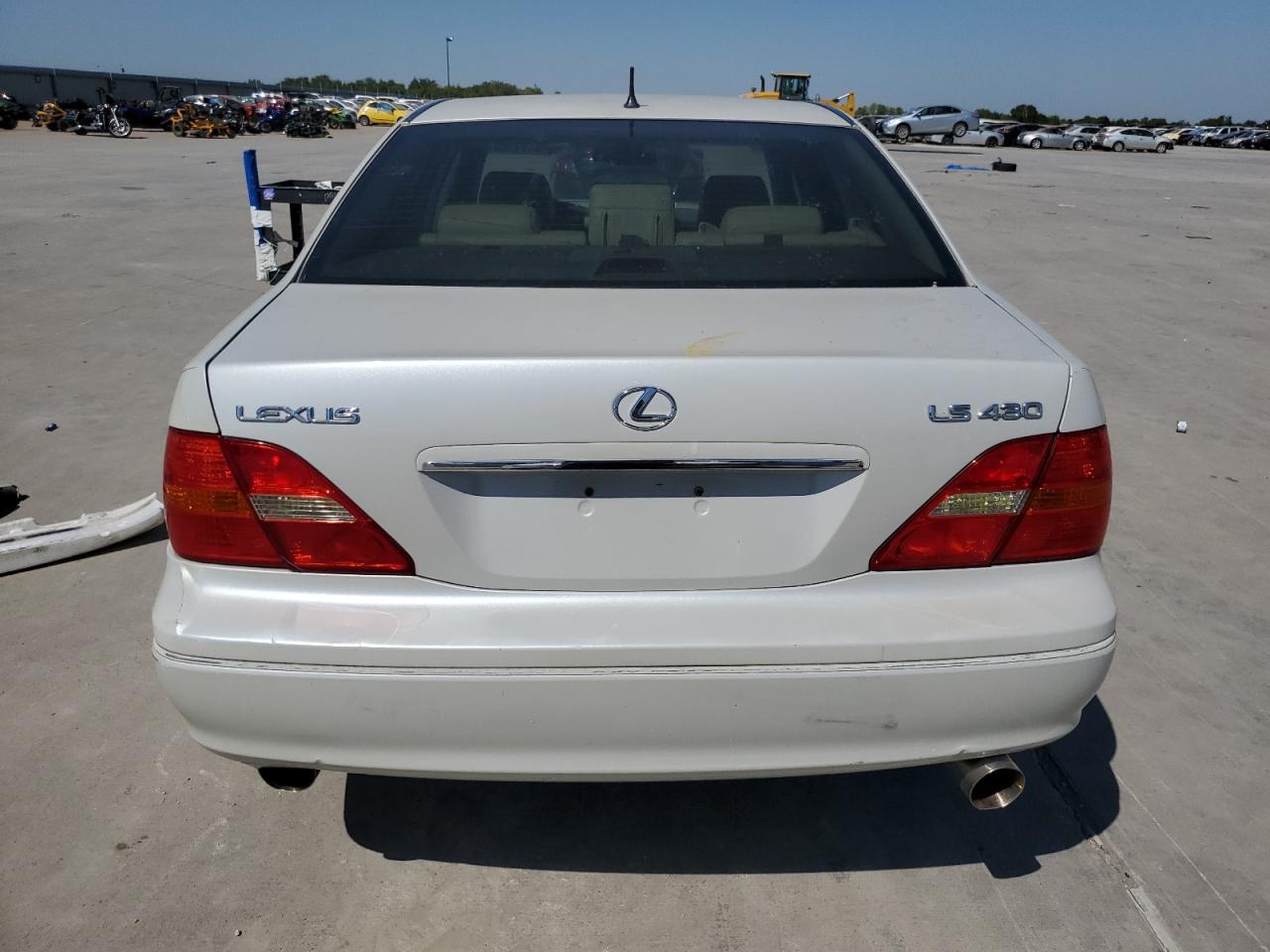 2001 Lexus Ls 430 VIN: JTHBN30F110042709 Lot: 73711154