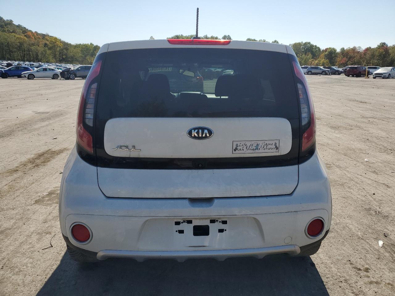 KNDJP3A50J7506450 2018 Kia Soul +