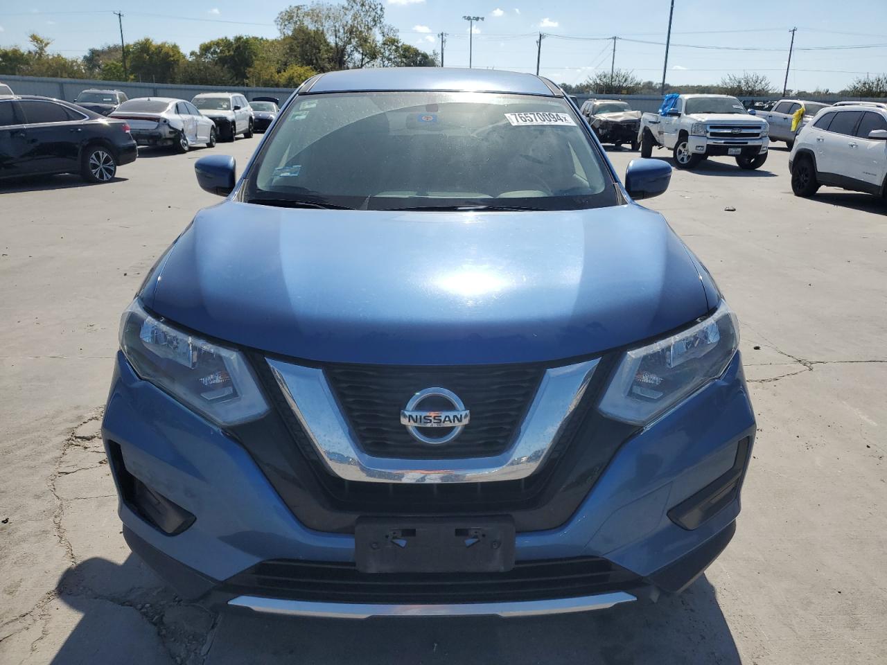 2019 Nissan Rogue VIN: JN8BT27T3KW106698 Lot: 76570094