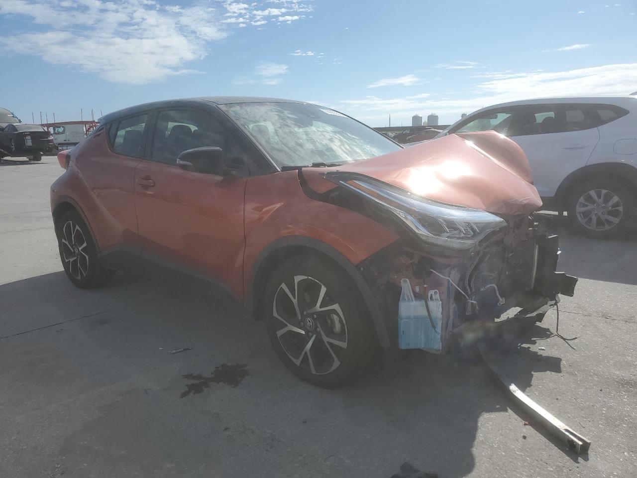 VIN JTNKHMBX3L1078673 2020 TOYOTA C-HR no.4