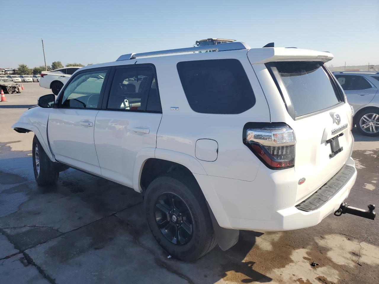 VIN JTEBU5JR5H5459381 2017 TOYOTA 4RUNNER no.2