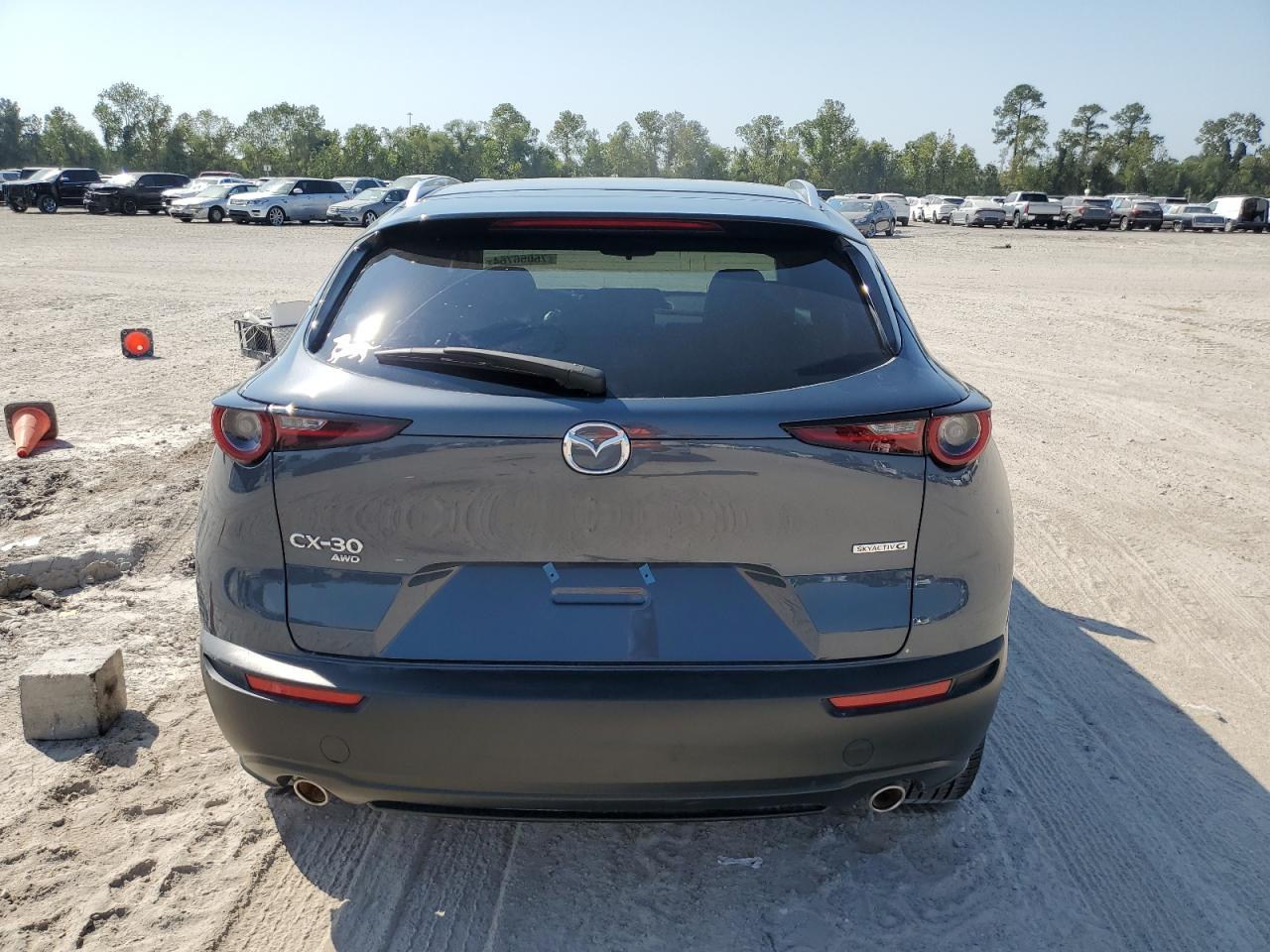 2024 Mazda Cx-30 Preferred VIN: 3MVDMBCMXRM611839 Lot: 76056764