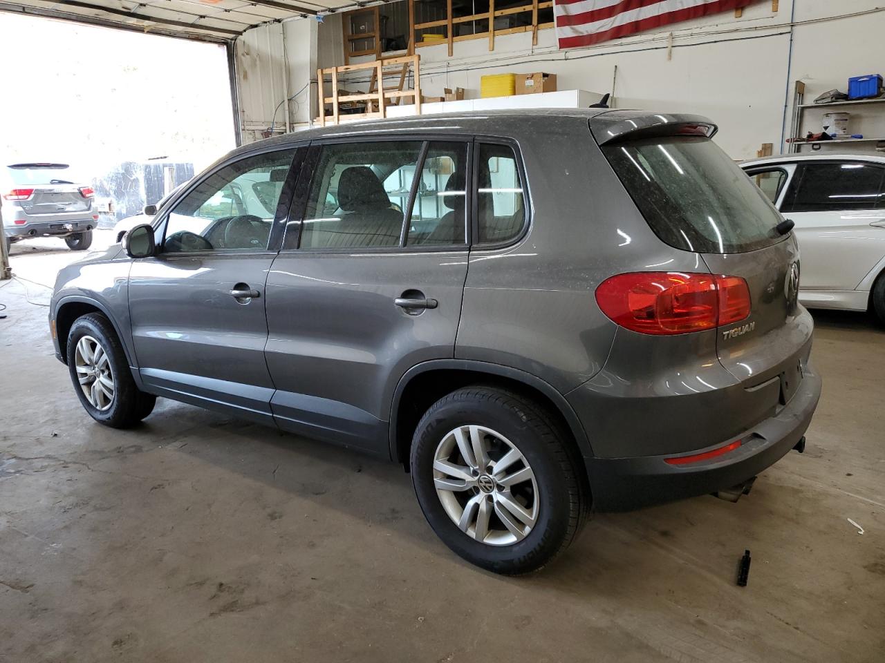 2012 Volkswagen Tiguan S VIN: WVGBV7AX5CW000815 Lot: 77117714