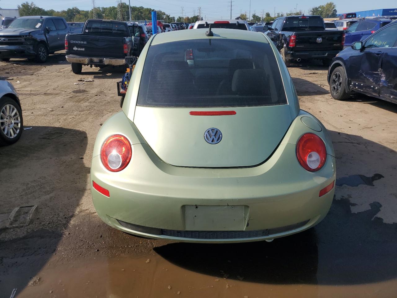 3VWRW31C09M501610 2009 Volkswagen New Beetle S