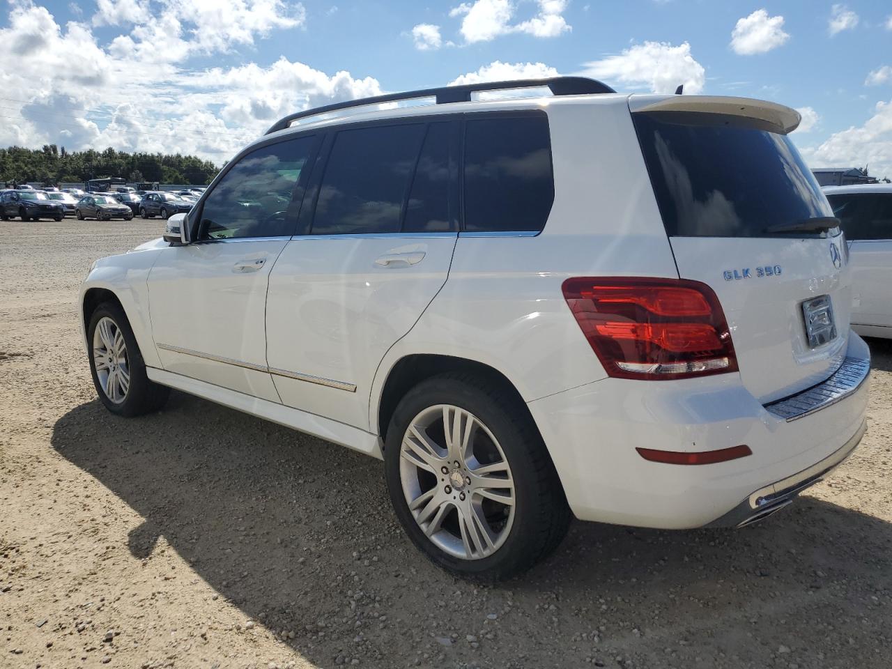 VIN WDCGG5HB3EG239824 2014 MERCEDES-BENZ GLK-CLASS no.2