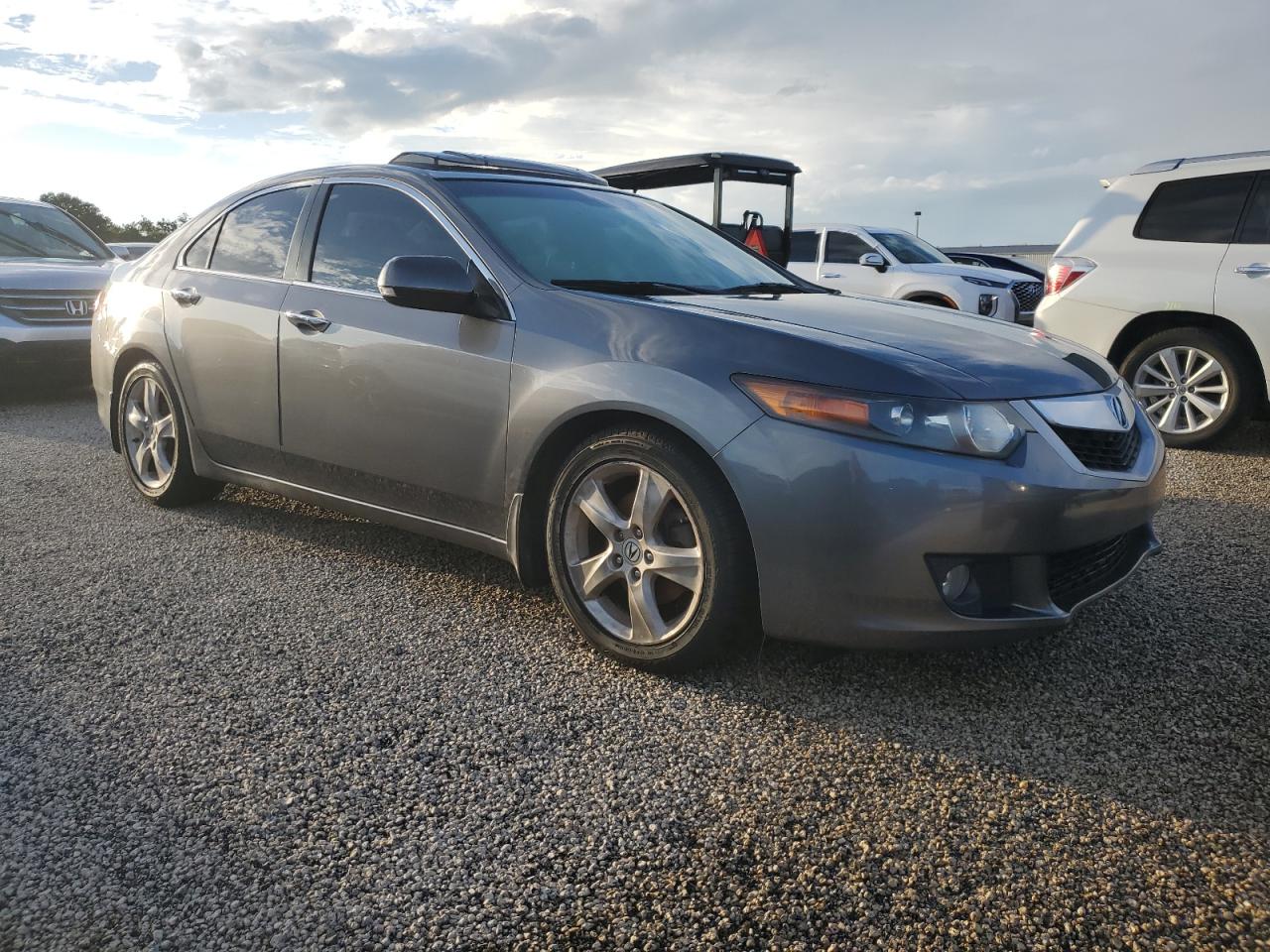 2010 Acura TSX - Image 4