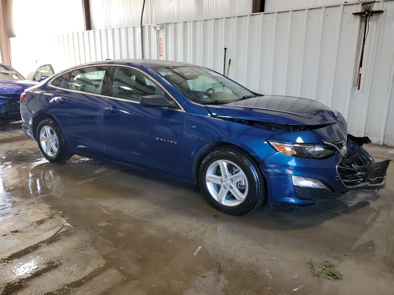 VIN 1G1ZB5STXKF214833 2019 CHEVROLET MALIBU no.4