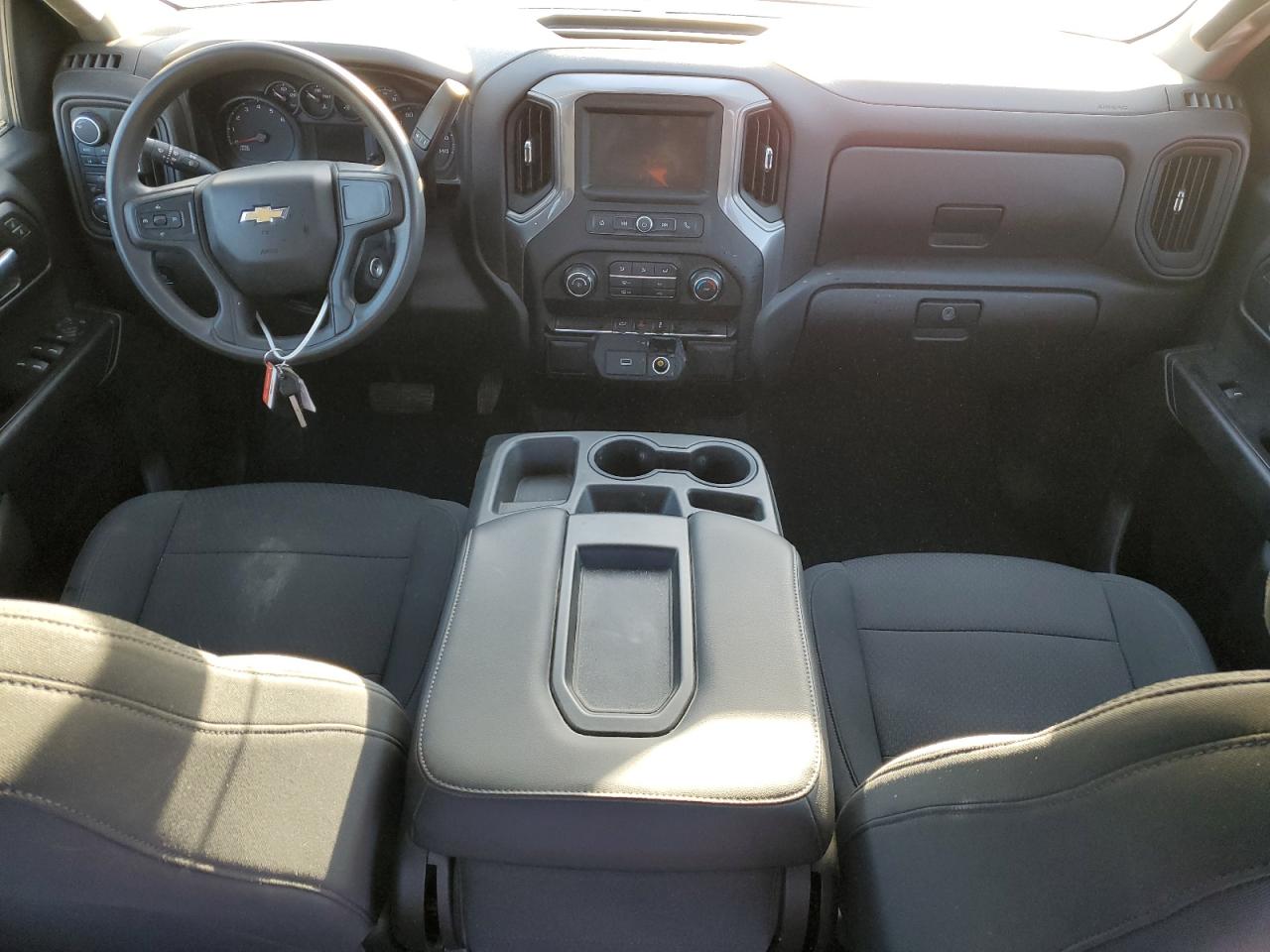 2020 Chevrolet Silverado - Image 8