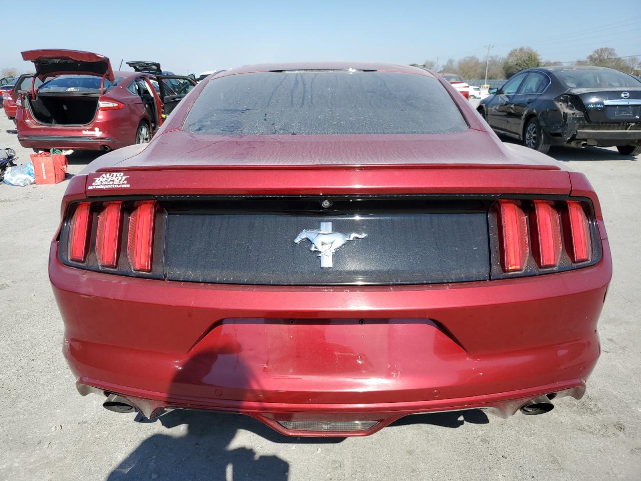 2015 Ford Mustang VIN: 1FA6P8TH8F5402839 Lot: 77857104