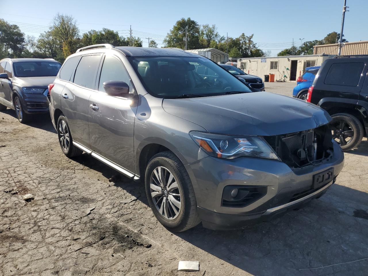 5N1DR2MN0JC604524 2018 Nissan Pathfinder S