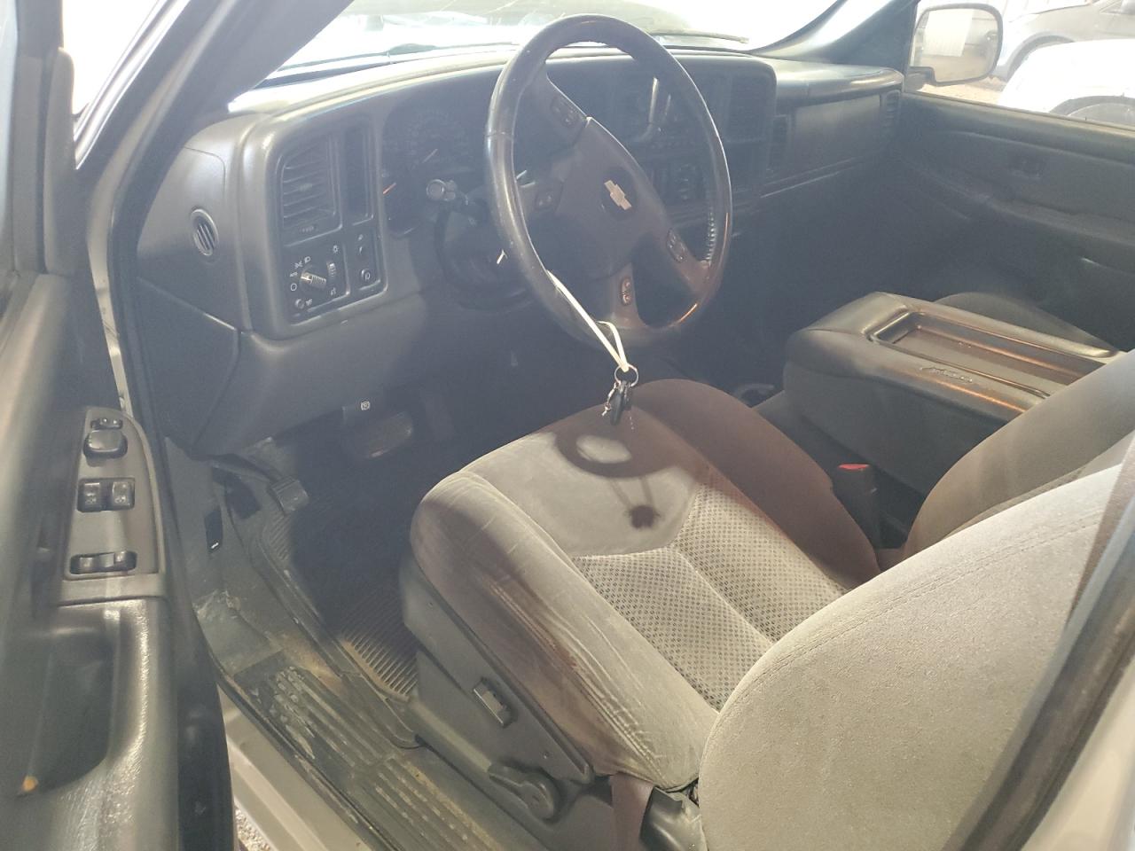 2007 Chevrolet Silverado C1500 Classic VIN: 1GCEC19Z57Z185866 Lot: 75690324