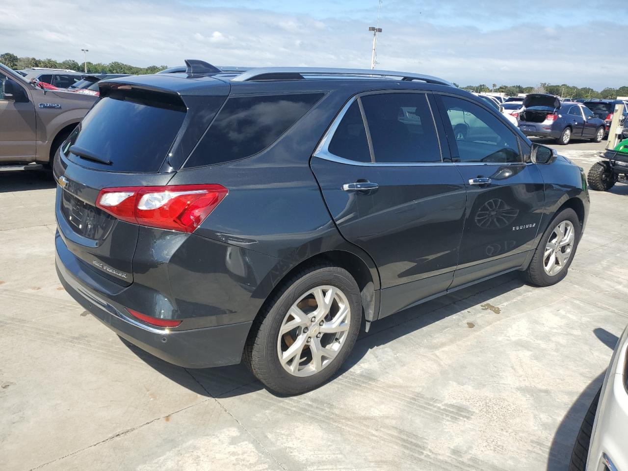 2GNAXXEVXK6259531 2019 Chevrolet Equinox Premier