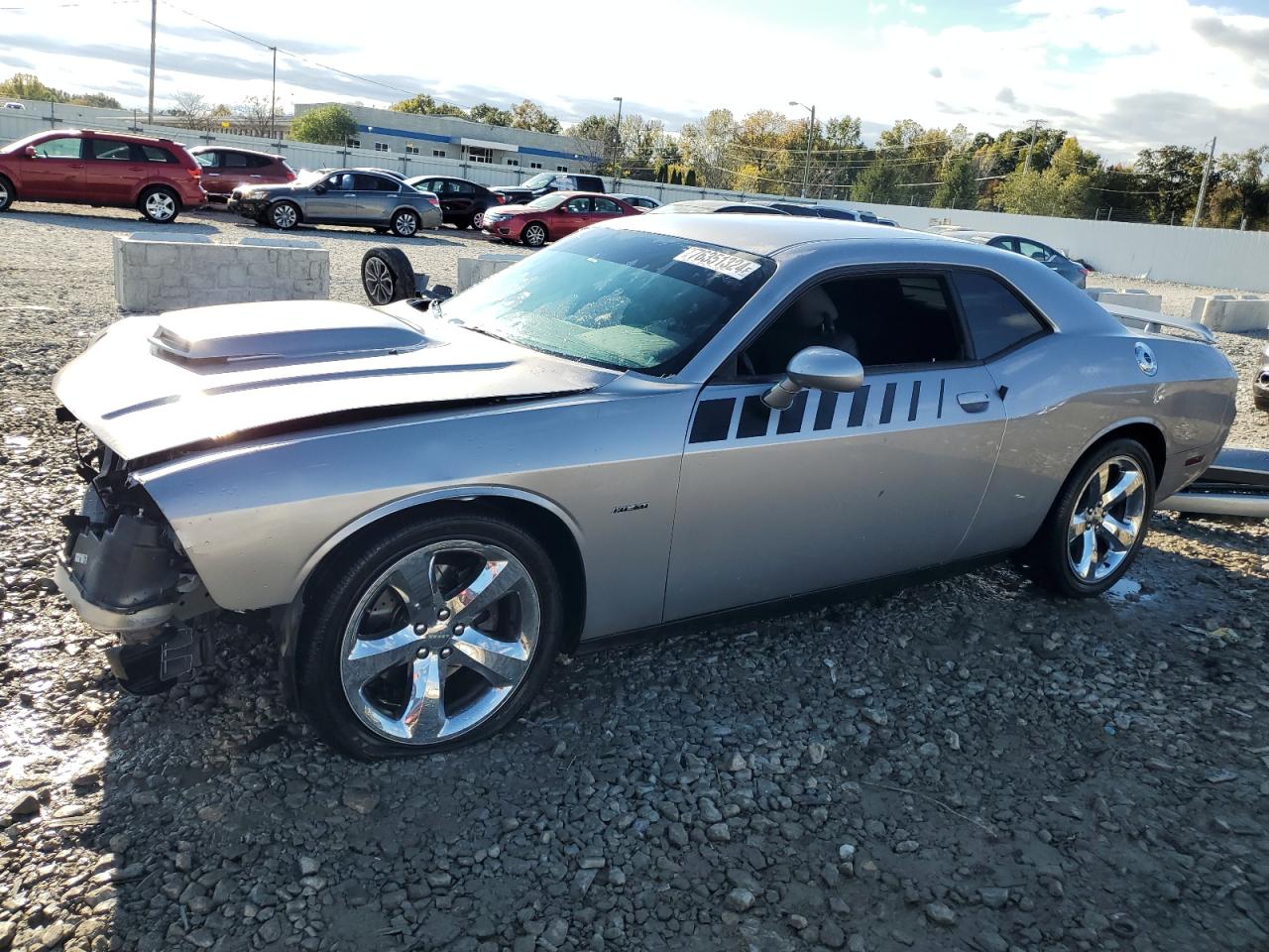 2014 Dodge Challenger R/T продається в Louisville, KY - Front End