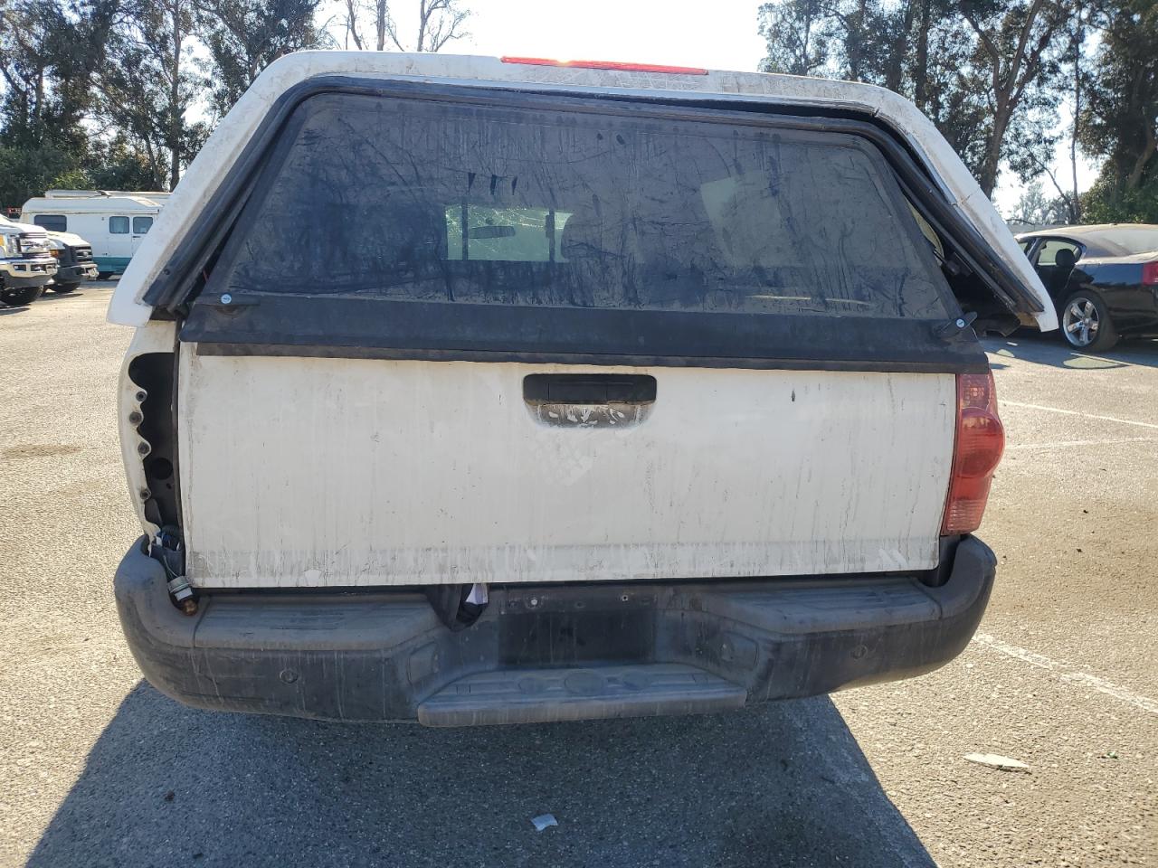 2015 Toyota Tacoma Access Cab VIN: 5TFTX4CN4FX052206 Lot: 78098184