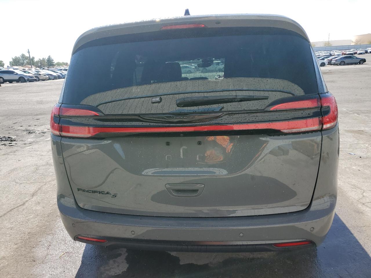 2023 Chrysler Pacifica Touring L VIN: 2C4RC1BG3PR565065 Lot: 75095184