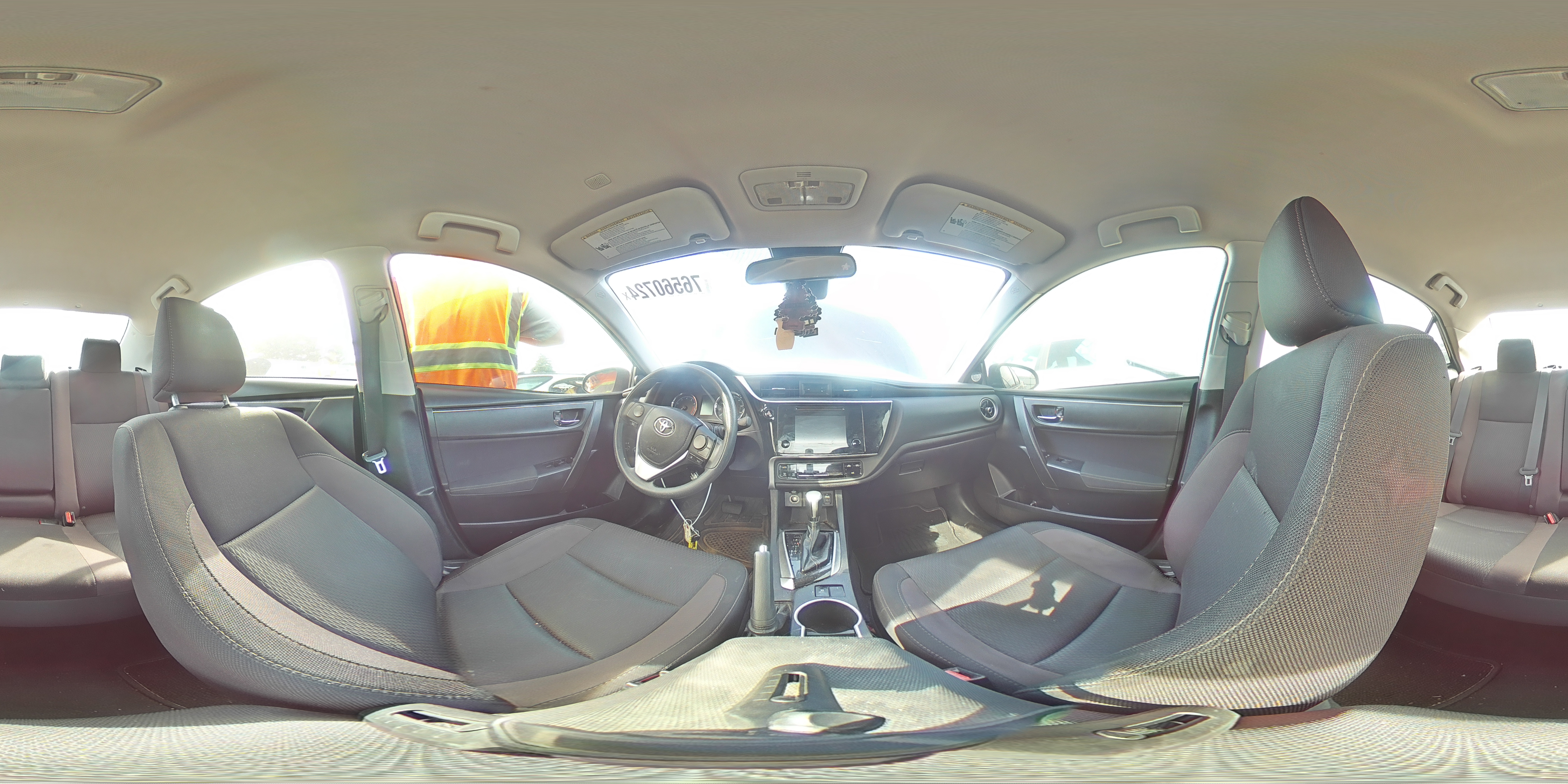 2018 Toyota Corolla - Image 13