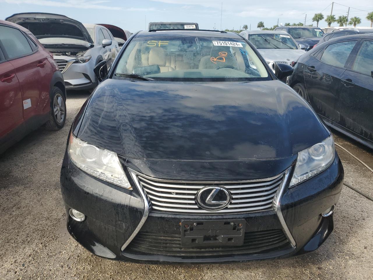 2013 Lexus ES - Image 5