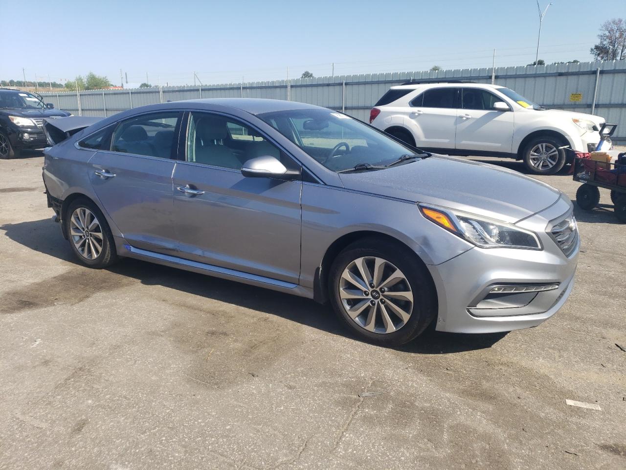 2016 Hyundai Sonata - Image 4