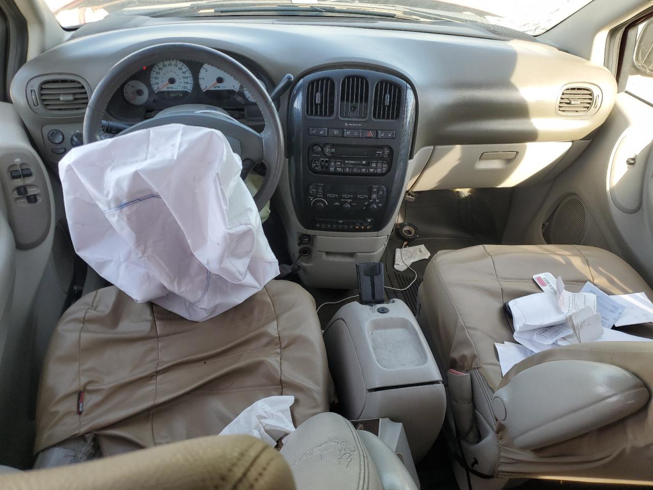 2006 Dodge Caravan - Image 8
