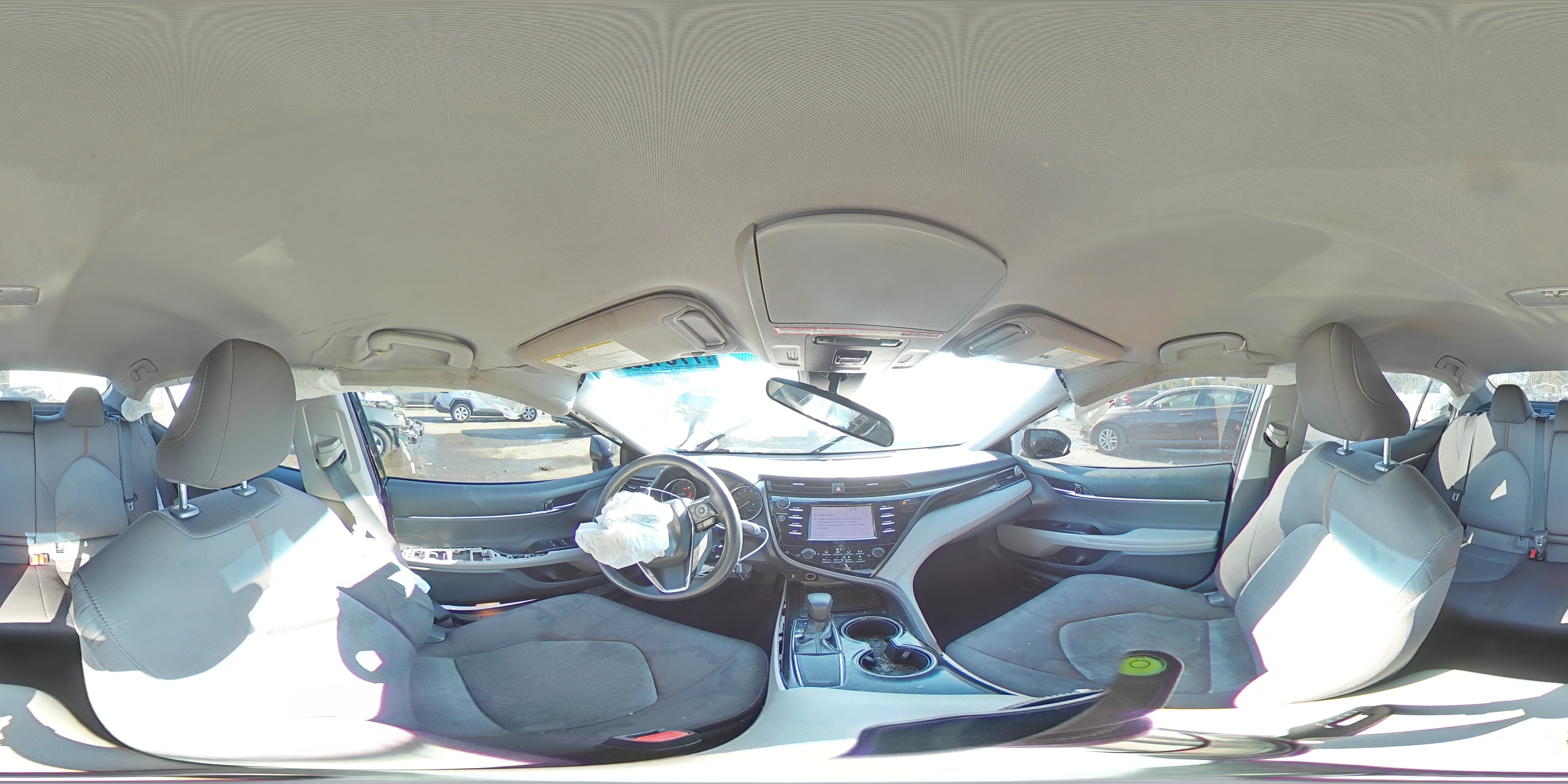 2019 Toyota Camry - Image 14