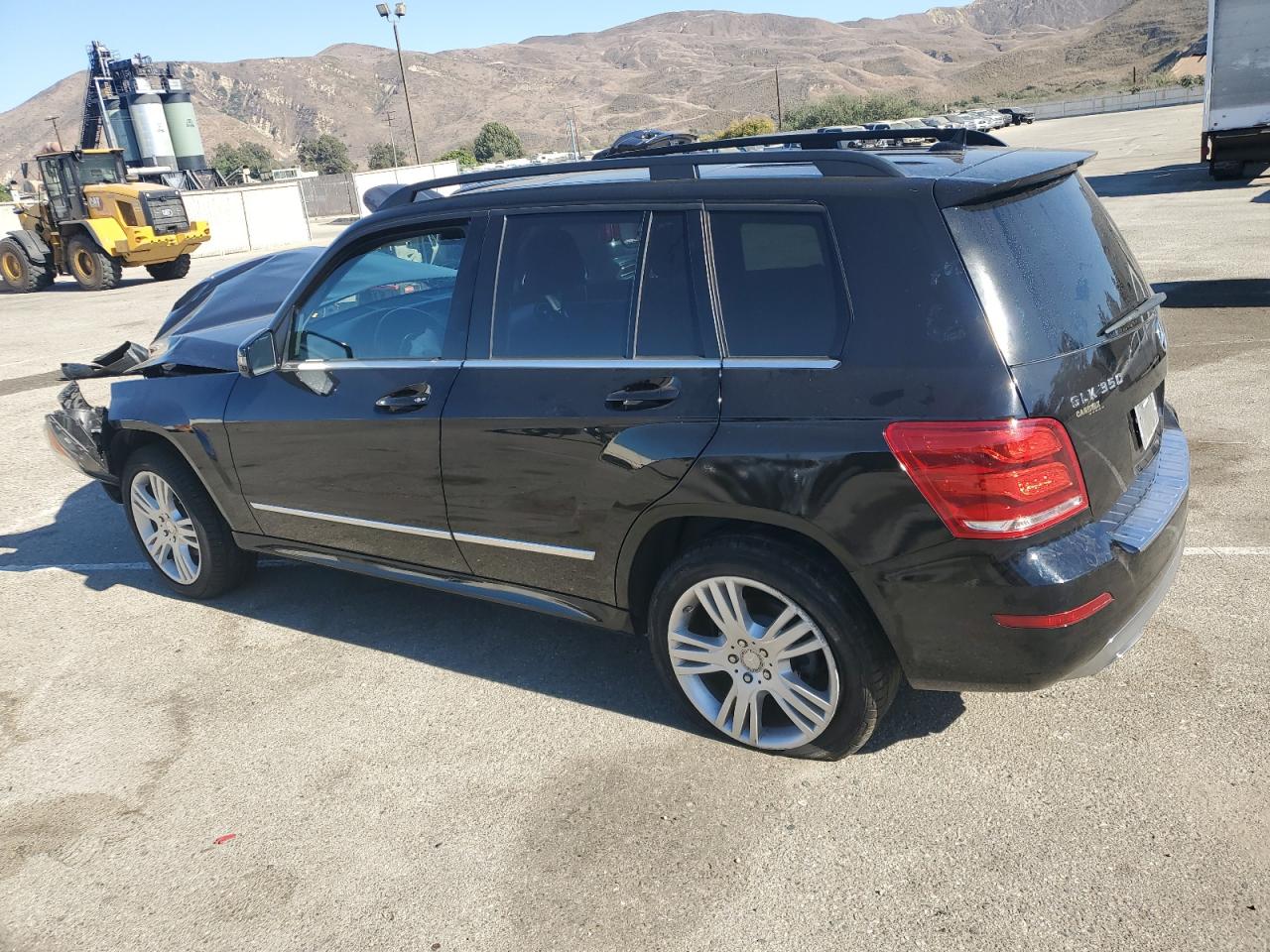 VIN WDCGG5HBXFG437852 2015 MERCEDES-BENZ GLK-CLASS no.2