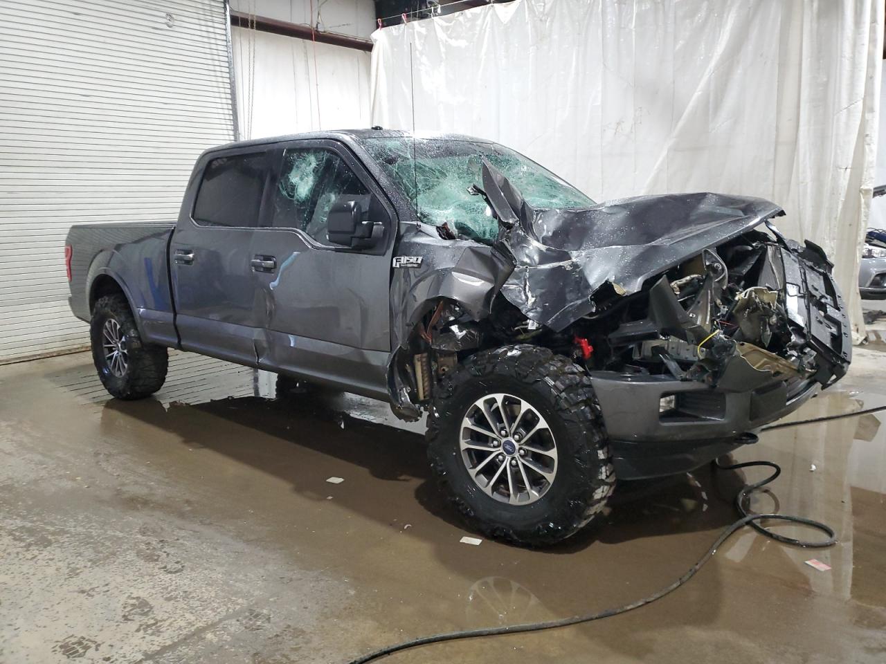 2018 Ford F-150 - Image 4