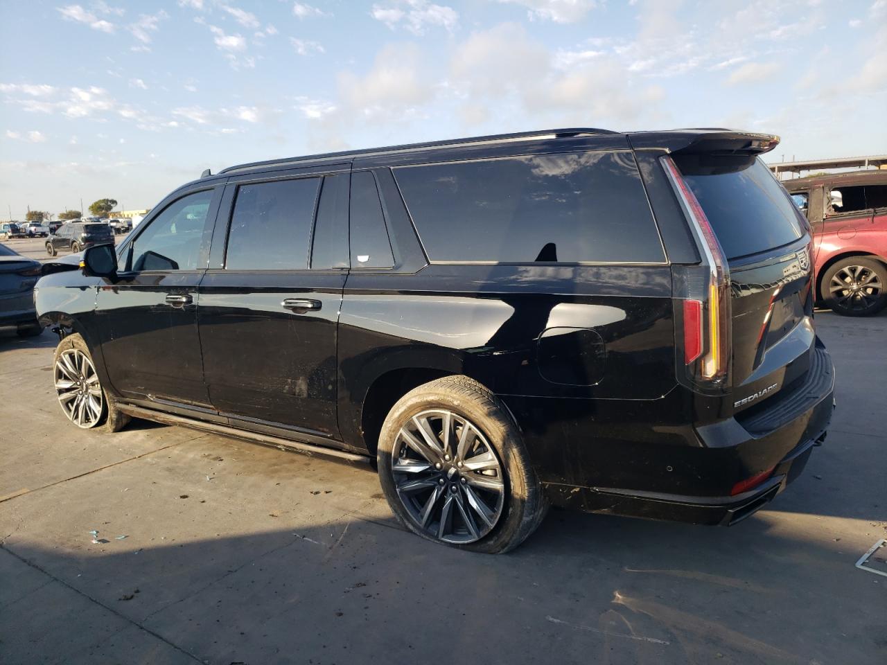 1GYS4PKT3RR207675 2024 Cadillac Escalade Esv Sport