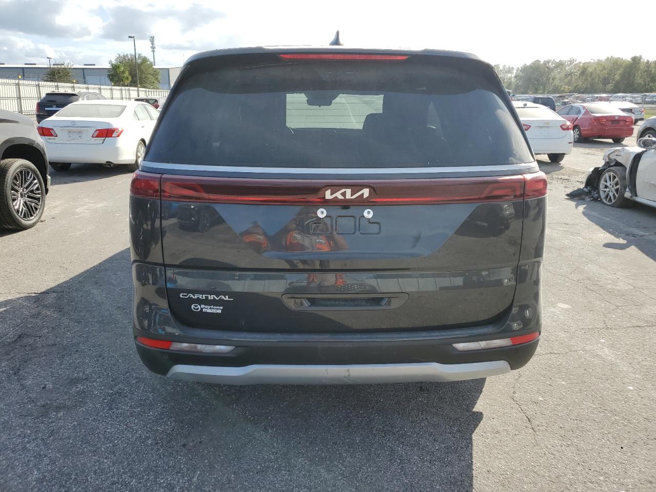 2024 Kia Carnival Lx VIN: KNDNB4H30R6325800 Lot: 76455764