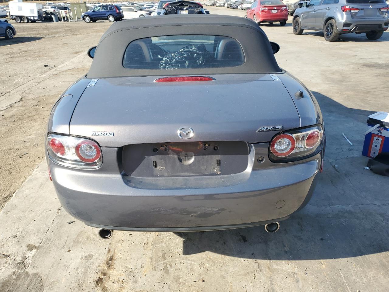 2006 Mazda Mx-5 Miata VIN: JM1NC25F260115830 Lot: 76844774