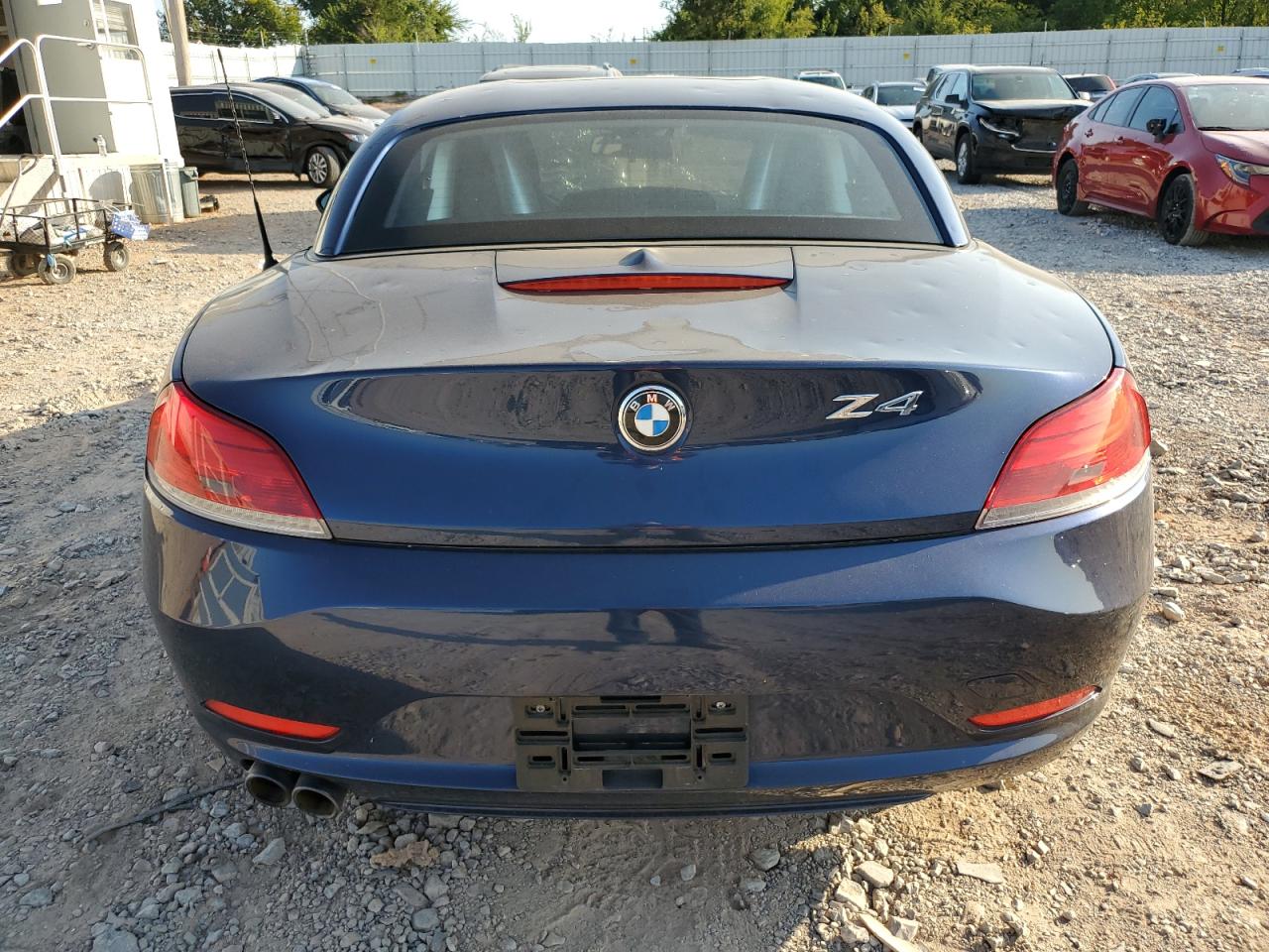 WBALM5C56BE379966 2011 BMW Z4 Sdrive30I