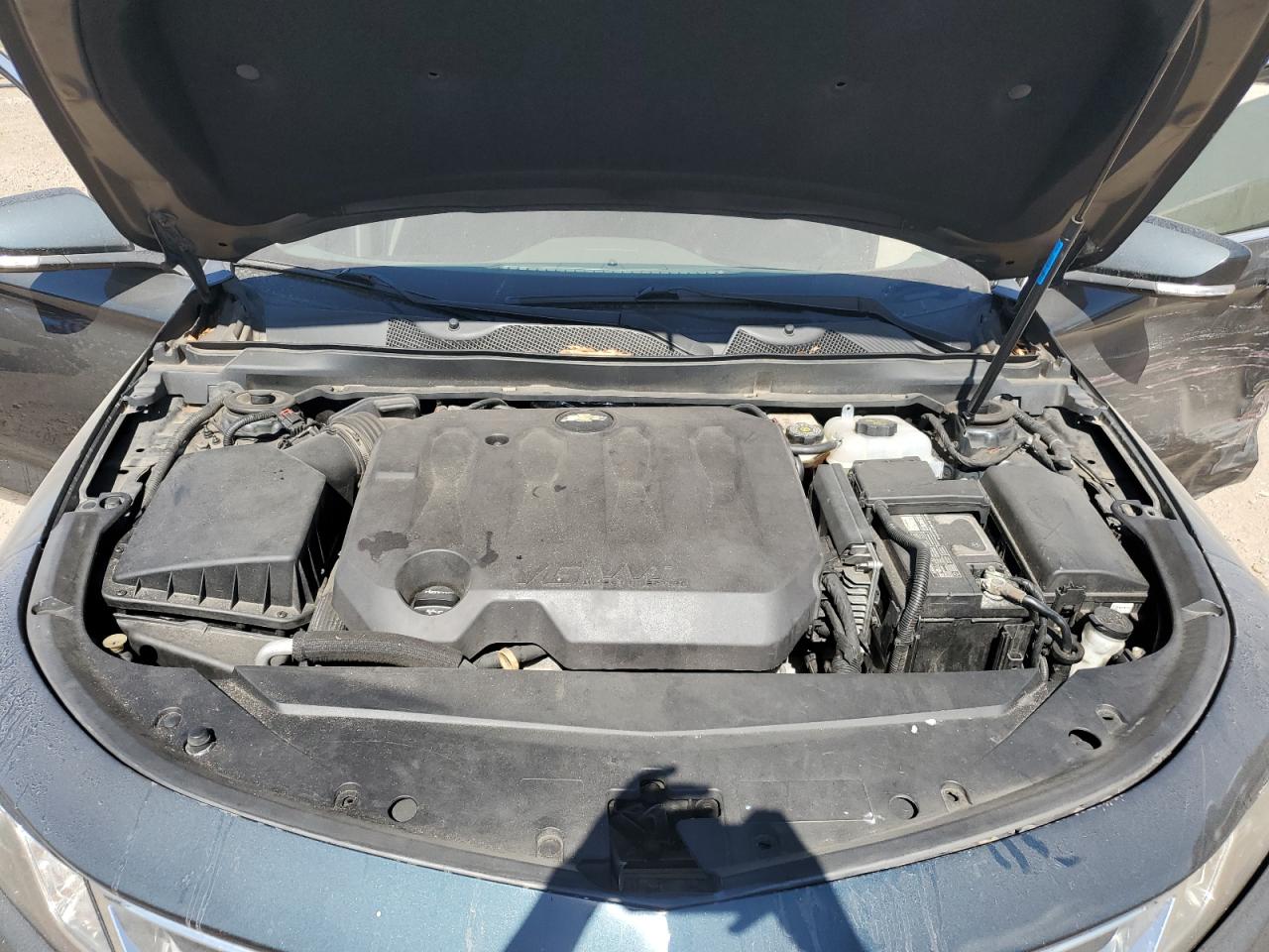2018 Chevrolet Impala - Image 12