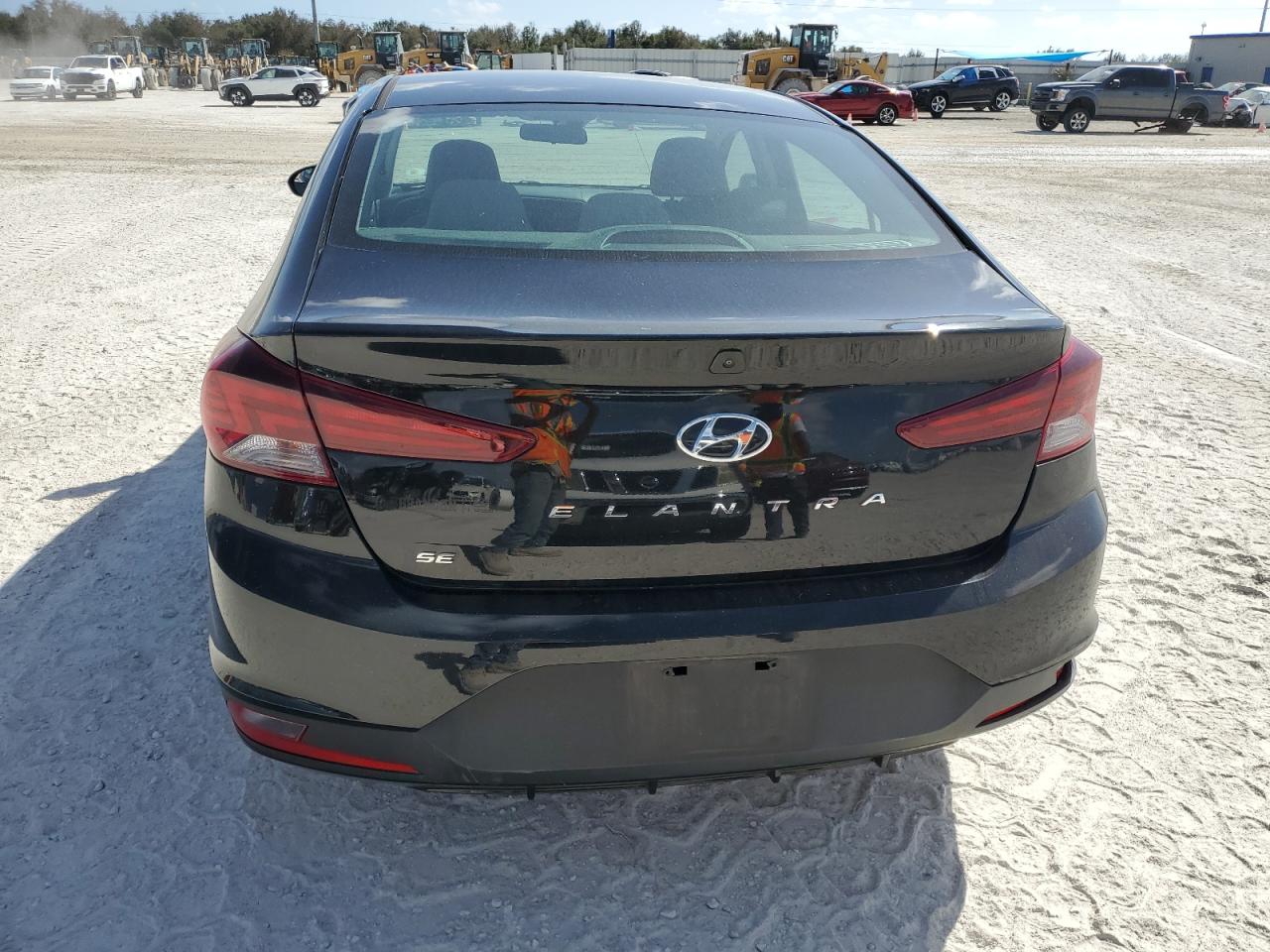 KMHD74LFXLU066536 2020 Hyundai Elantra Se