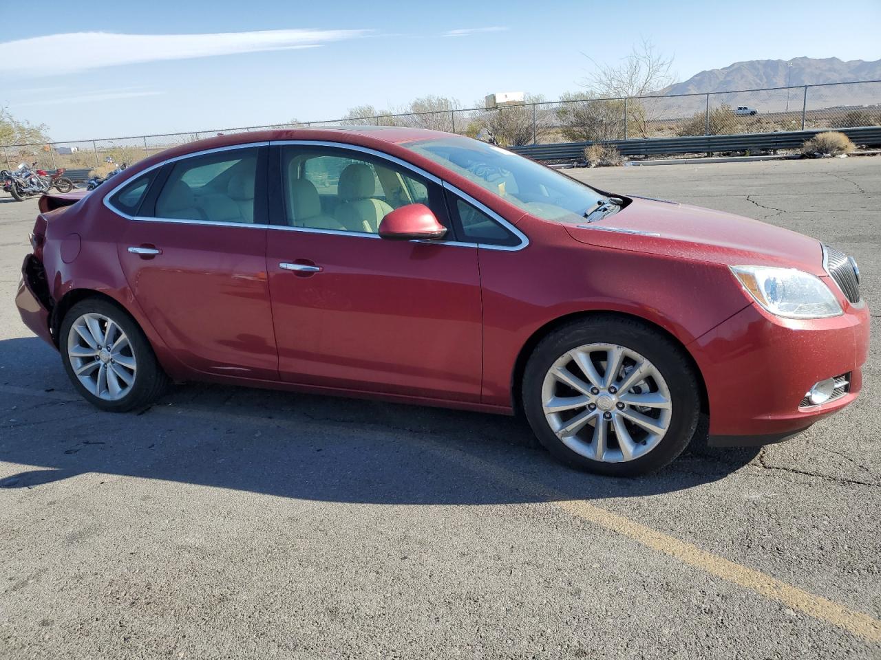 2014 Buick Verano - Image 4