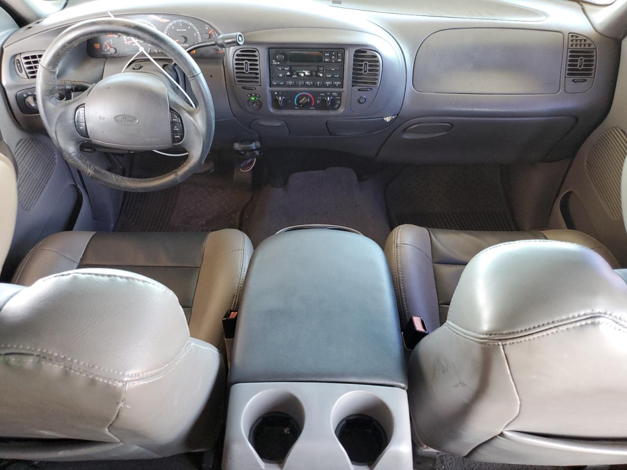 2001 Ford F-150 - Image 8