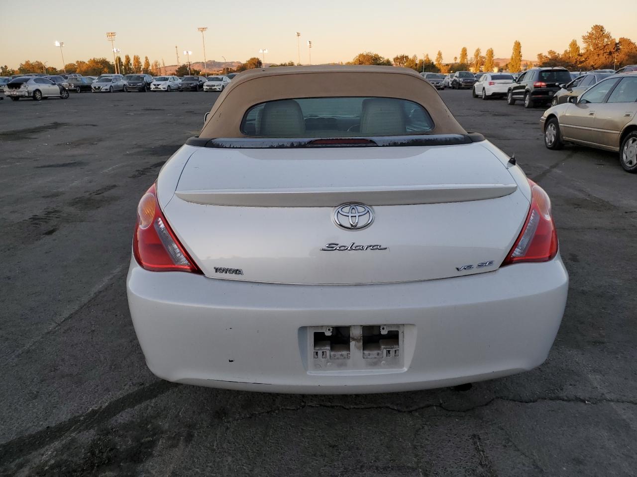 2004 Toyota Camry Solara Se VIN: 4T1FA38P94U030618 Lot: 74634974