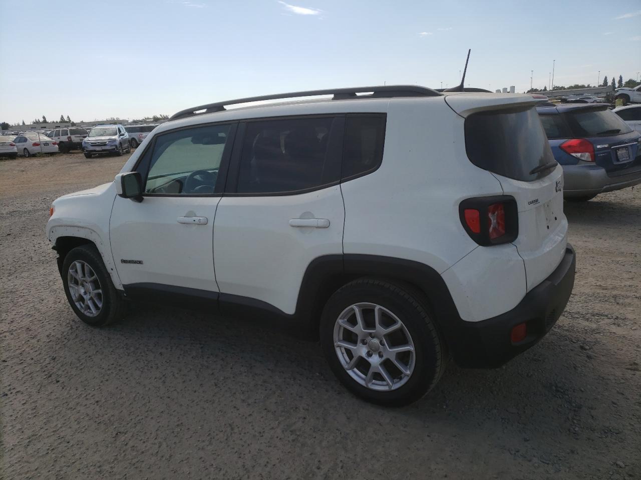 ZACNJABB2KPK31063 2019 JEEP RENEGADE - Image 2