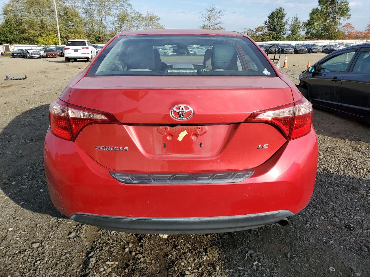 2018 Toyota Corolla L VIN: 5YFBURHE9JP830162 Lot: 75535464