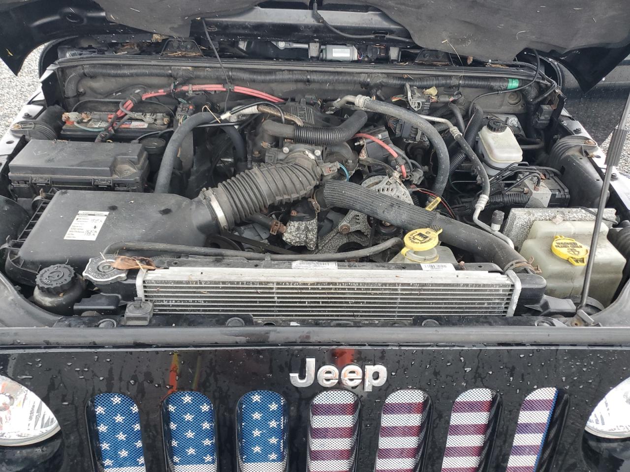 2011 Jeep Wrangler - Image 11